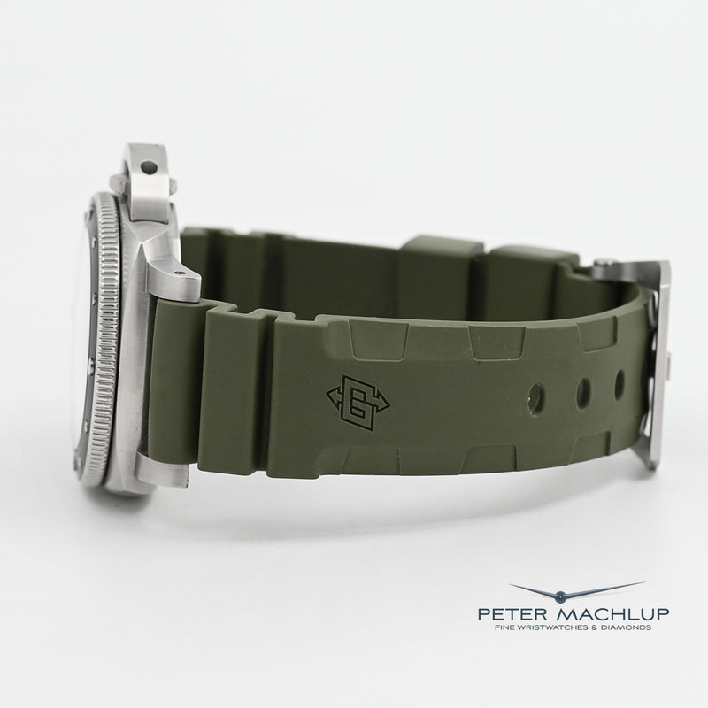 Panerai Submersible Automatic 42 2023