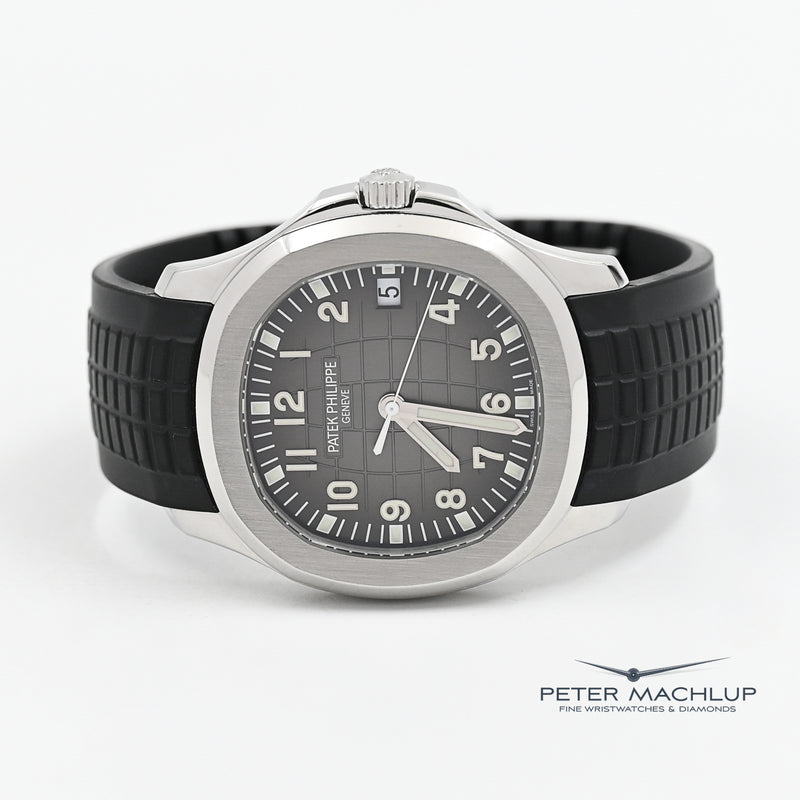 Patek Philippe Aquanaut Date Auto 2017