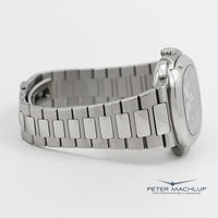 Patek Philippe Nautilus Travel Time 2015