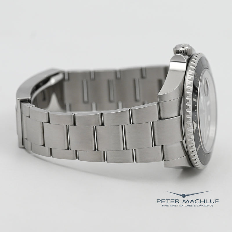 Rolex Sea-Dweller 43 Red 2024